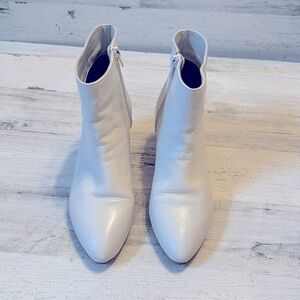 Fabianelli Booties Size 37 Bone color
